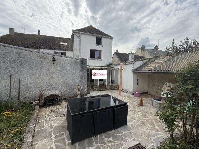 Maison vente à Alençon, Sées
