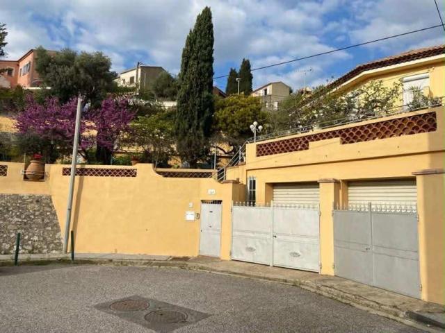 Maison vente à Arrondissement de Toulon, Ollioules