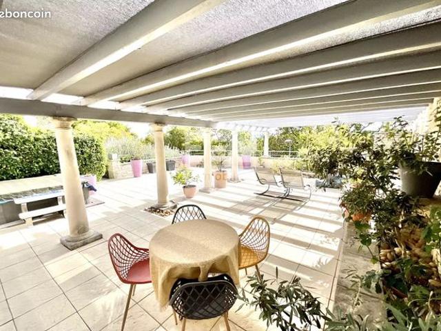 Maison vente à Nîmes, Laudun-l'ardoise