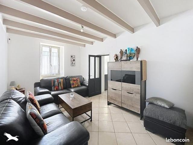 Maison vente à Cognac, Saint-genis-d'hiersac
