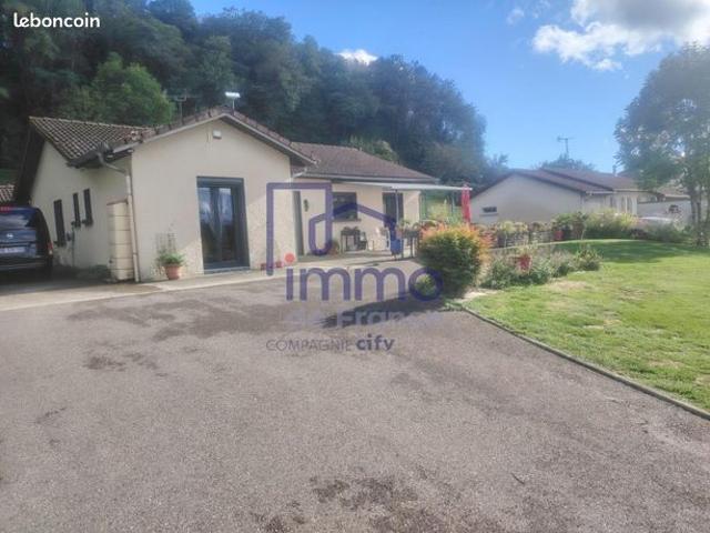 Maison vente à Vienne, Châtonnay