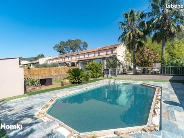 Maison vente à Arrondissement de Toulon, Hyères
