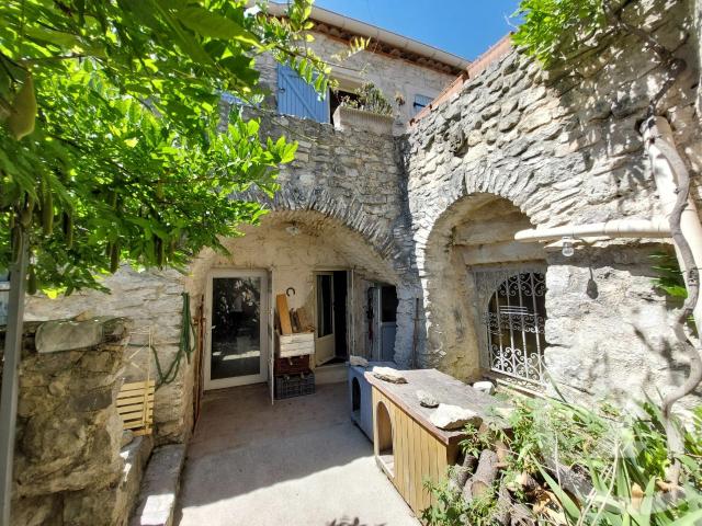 Maison vente à Nîmes, Uzès