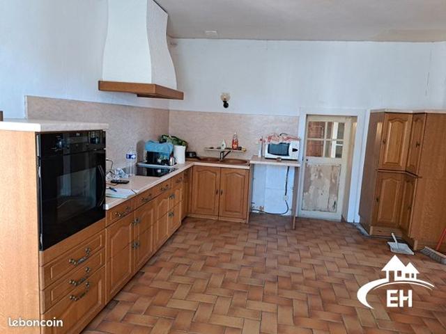 Maison vente à L'Aigle, Orne