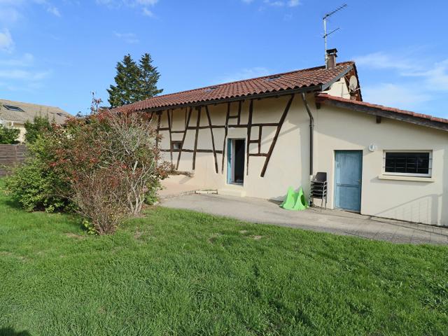 Maison location à Le Haut Montagnat, Montagnat