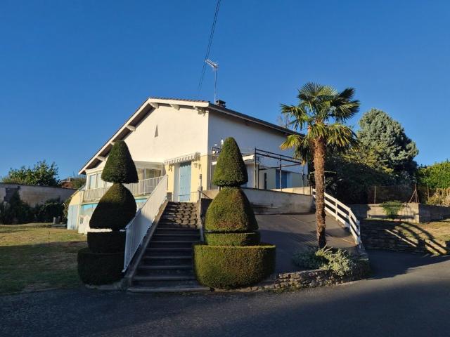 Maison vente à Le Finet, Chazelles-sur-Lyon