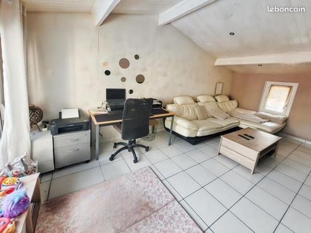 Maison vente à Agen, Fals