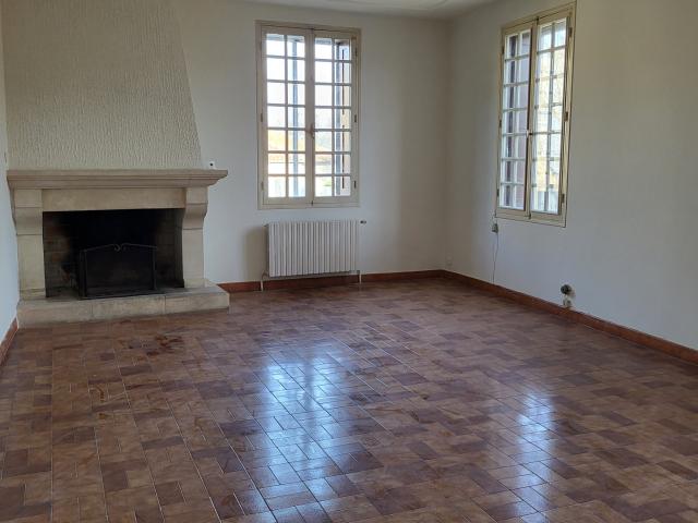 Maison location à Nîmes, Montpezat