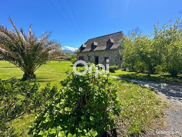 Maison vente à Oloron-Sainte-Marie, Buzy