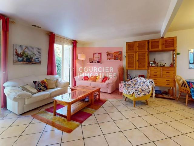 Maison vente à Rodon, Le Mesnil-Saint-Denis