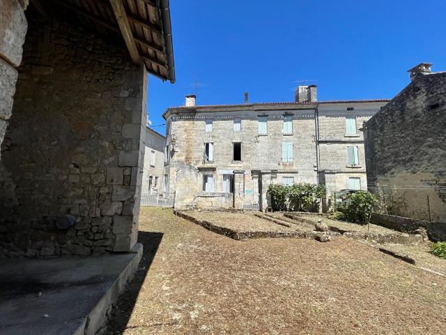 Maison vente à Périgueux, La Tour-blanche