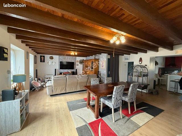 Maison vente à Pontivy, Bretagne
