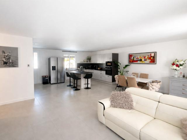 Maison vente à Marseille, Auriol