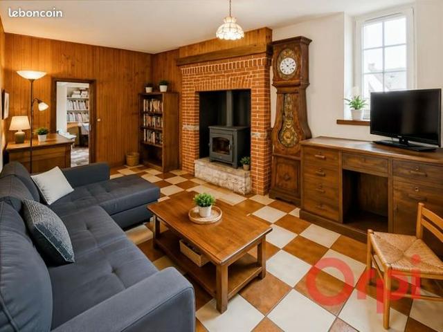 Maison vente à Moulins, Château-sur-allier