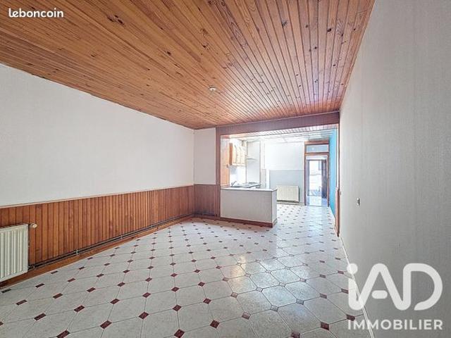 Maison vente à Charleville-Mézières, Gespunsart