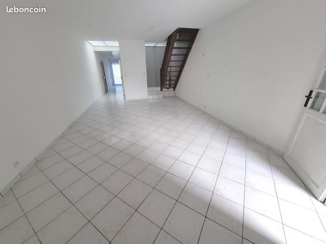 Maison vente à Lille, Neuville-en-ferrain