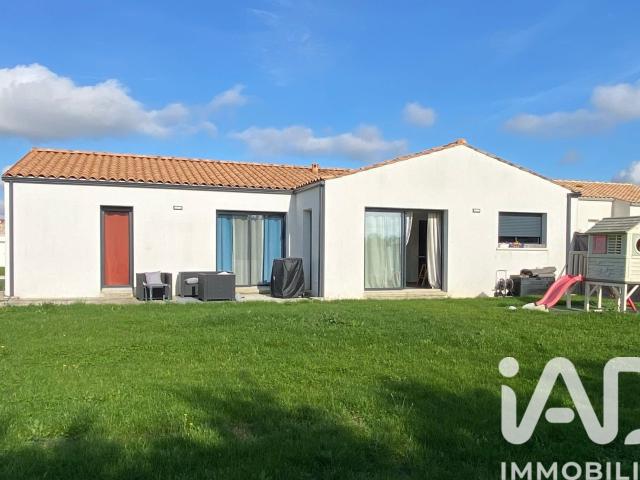 Maison vente à Saintes, Saint-romain-de-benet