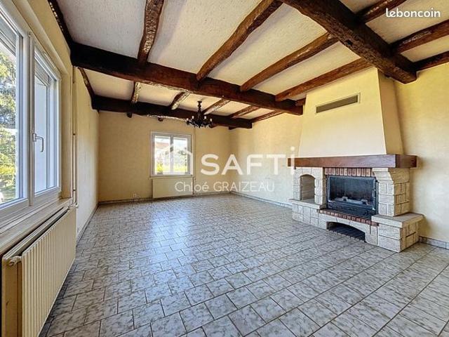 Maison vente à Bressuire, La Chapelle-saint-laurent