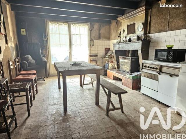 Maison vente à Saintes, Nieul-lès-saintes