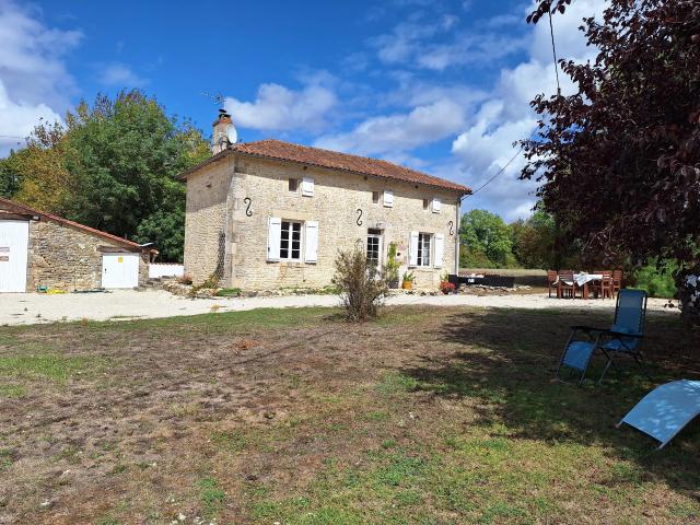Maison vente à Chatain, Vienne