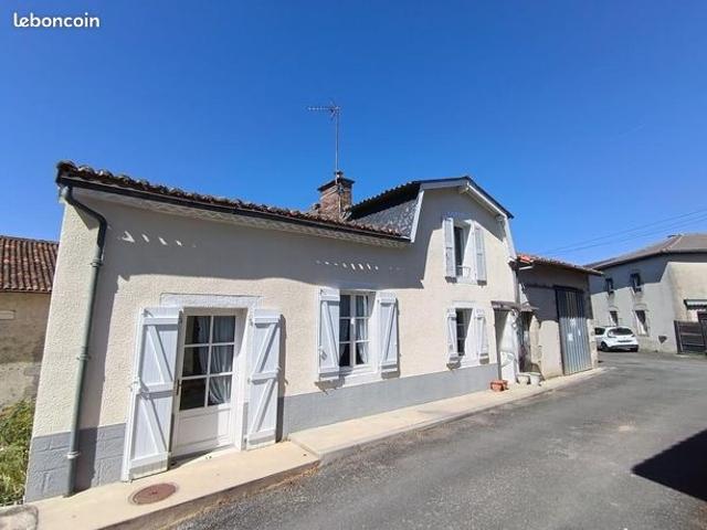 Maison vente à Bellac, Blond