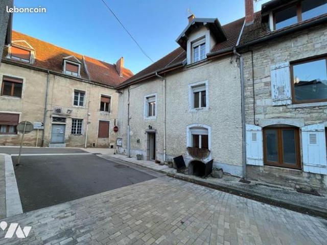 Maison vente à Poitiers, Marnay