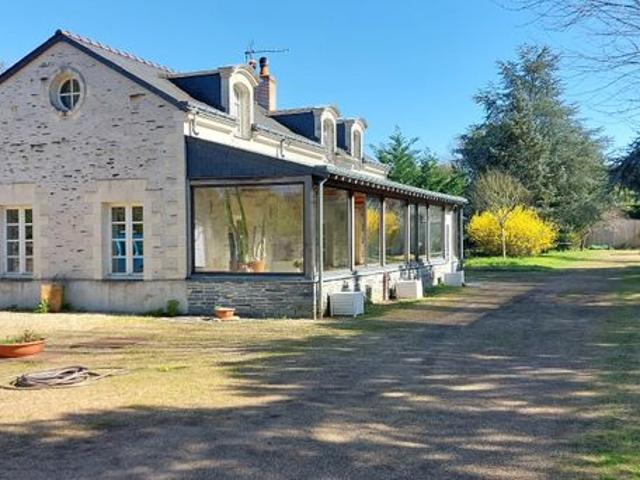 Maison vente à Angers, Sainte-gemmes-sur-loire