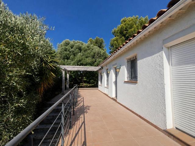 Maison vente à Arrondissement de Toulon, Ollioules