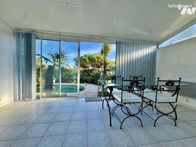 Maison vente à Arrondissement de Toulon, Hyères