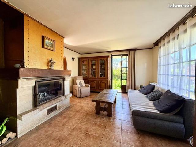Maison vente à Palaiseau, Marolles-en-hurepoix