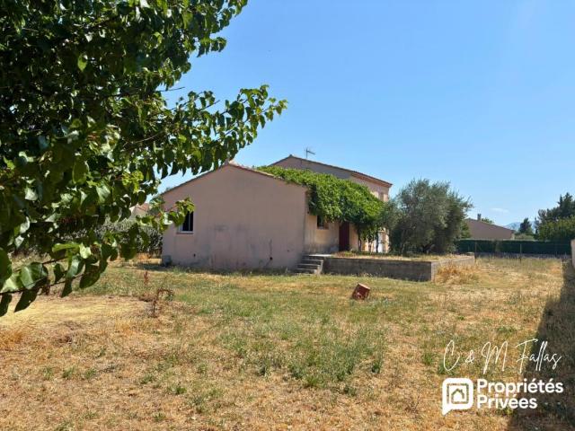 Maison vente à Carpentras, Travaillan