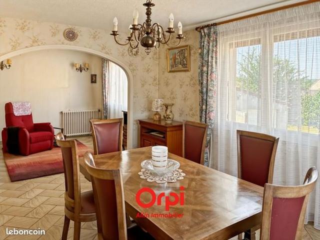 Maison vente à Montluçon, Commentry