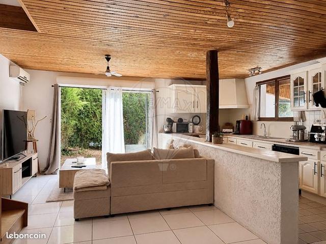 Maison vente à Rochefort, Etaules