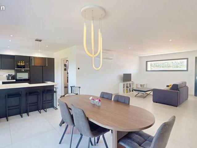 Maison vente à Die, Grane