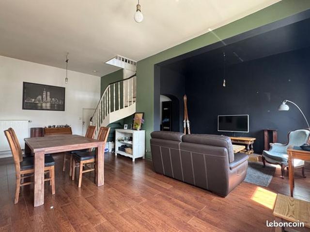 Maison vente à Lille, Tressin