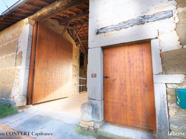 Maison vente à Bourg-en-Bresse, Grièges
