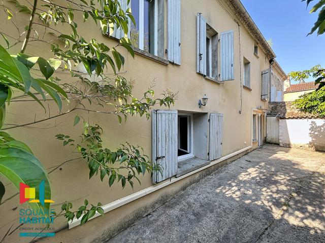 Maison vente à Blaye, Bourg