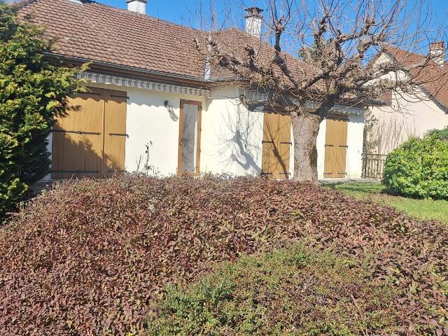 Maison vente à Villefranche-de-Rouergue, Lanuéjouls