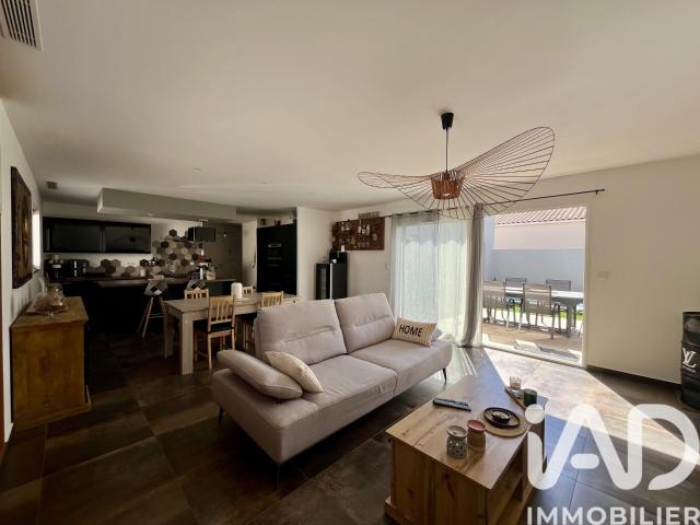 Maison vente à Narbonne, Bize-minervois