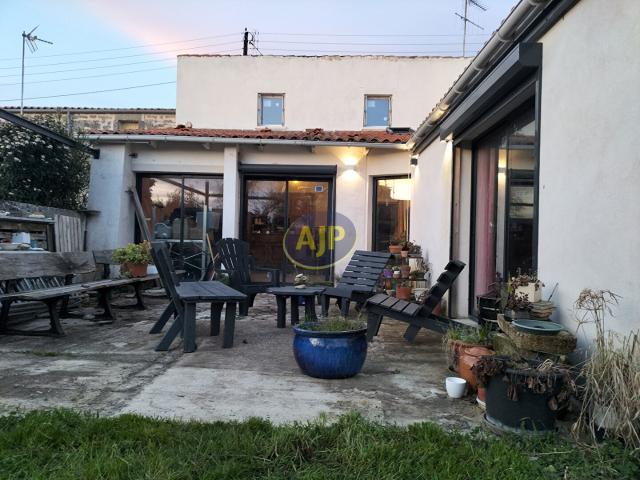 Maison vente à Rochefort
