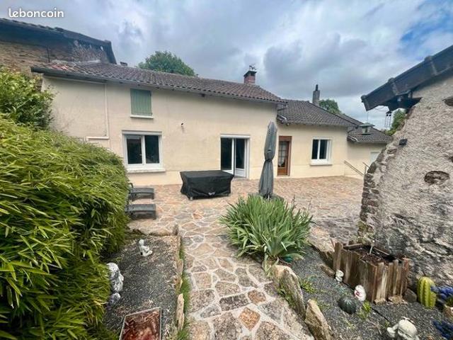 Maison vente à Rochechouart, Dournazac