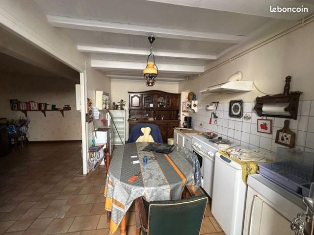 Maison vente à Aigre