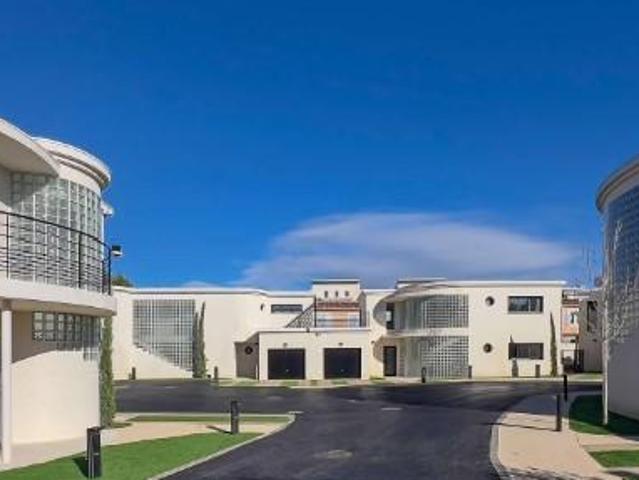 Maison vente à France métropolitaine, Salon-de-provence