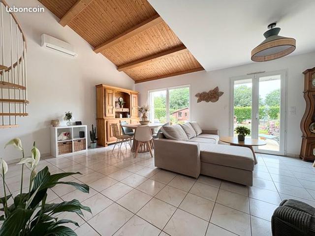 Maison vente à Montmorillon, Nalliers