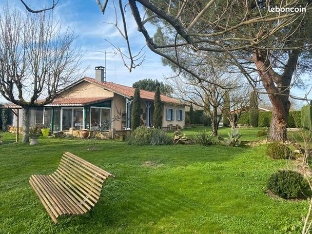 Maison vente à Confolens, Abzac
