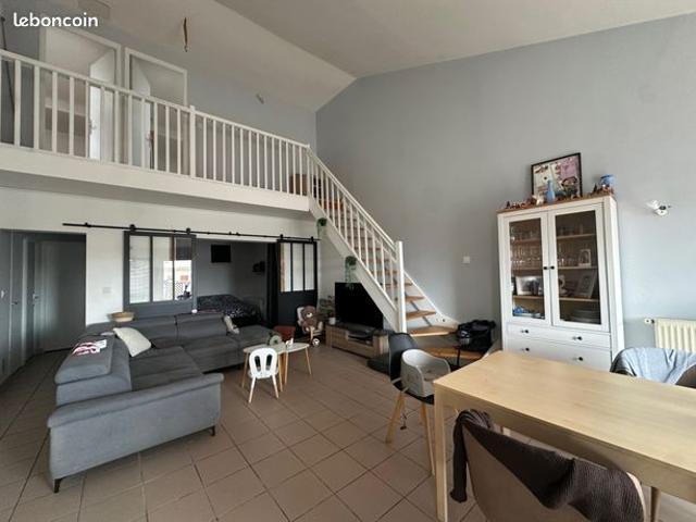 Maison vente à Angoulême, Roullet-saint-estèphe