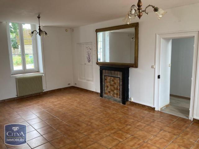 Maison location à Soye-en-Septaine, Cher
