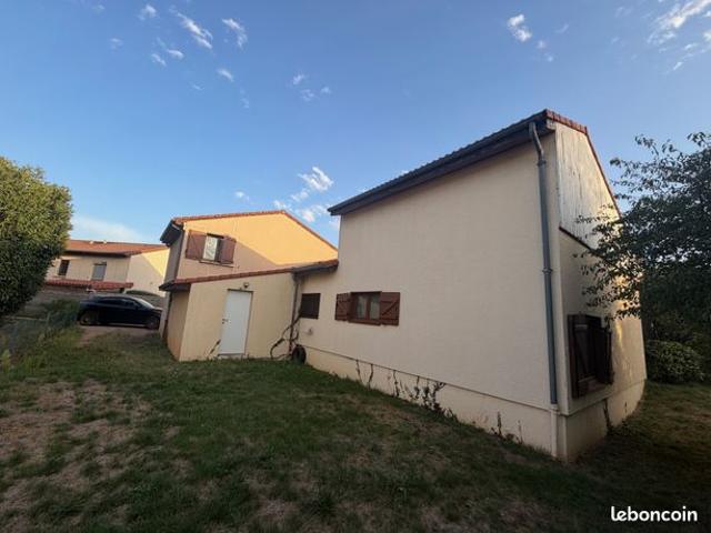 Maison vente à Vic-le-Comte, Puy-de-Dôme