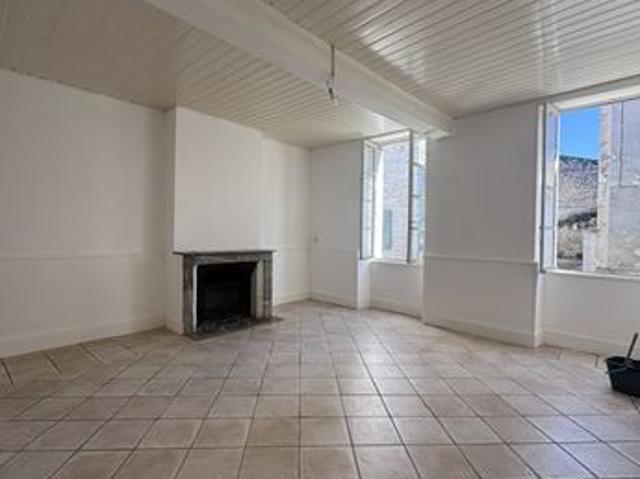 Maison vente à Nérac, Vianne