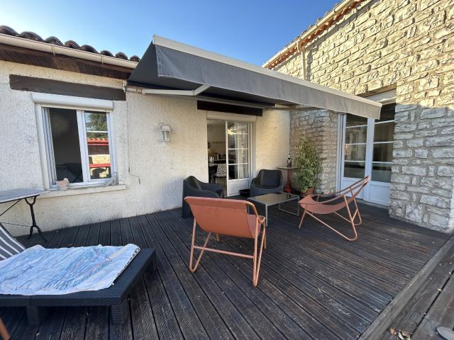 Maison vente à Saint-Amant-de-Boixe, Charente